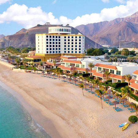 Oceanic Khorfakkan Resort & Spa Khawr Fakkān Exteriör bild