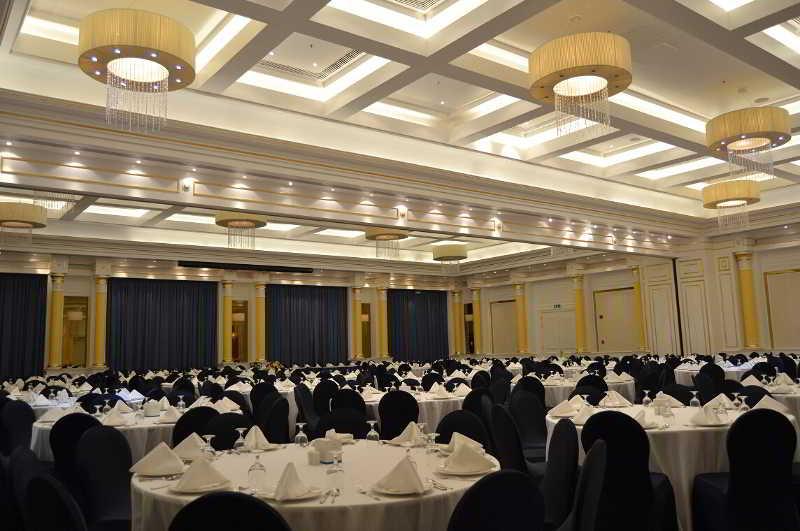 Oceanic Khorfakkan Resort & Spa Khawr Fakkān Exteriör bild