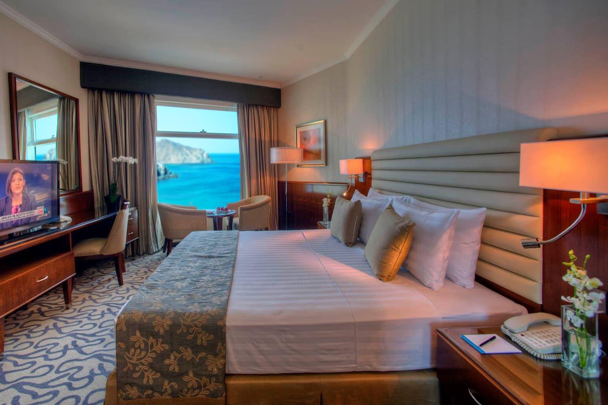 Oceanic Khorfakkan Resort & Spa Khawr Fakkān Exteriör bild