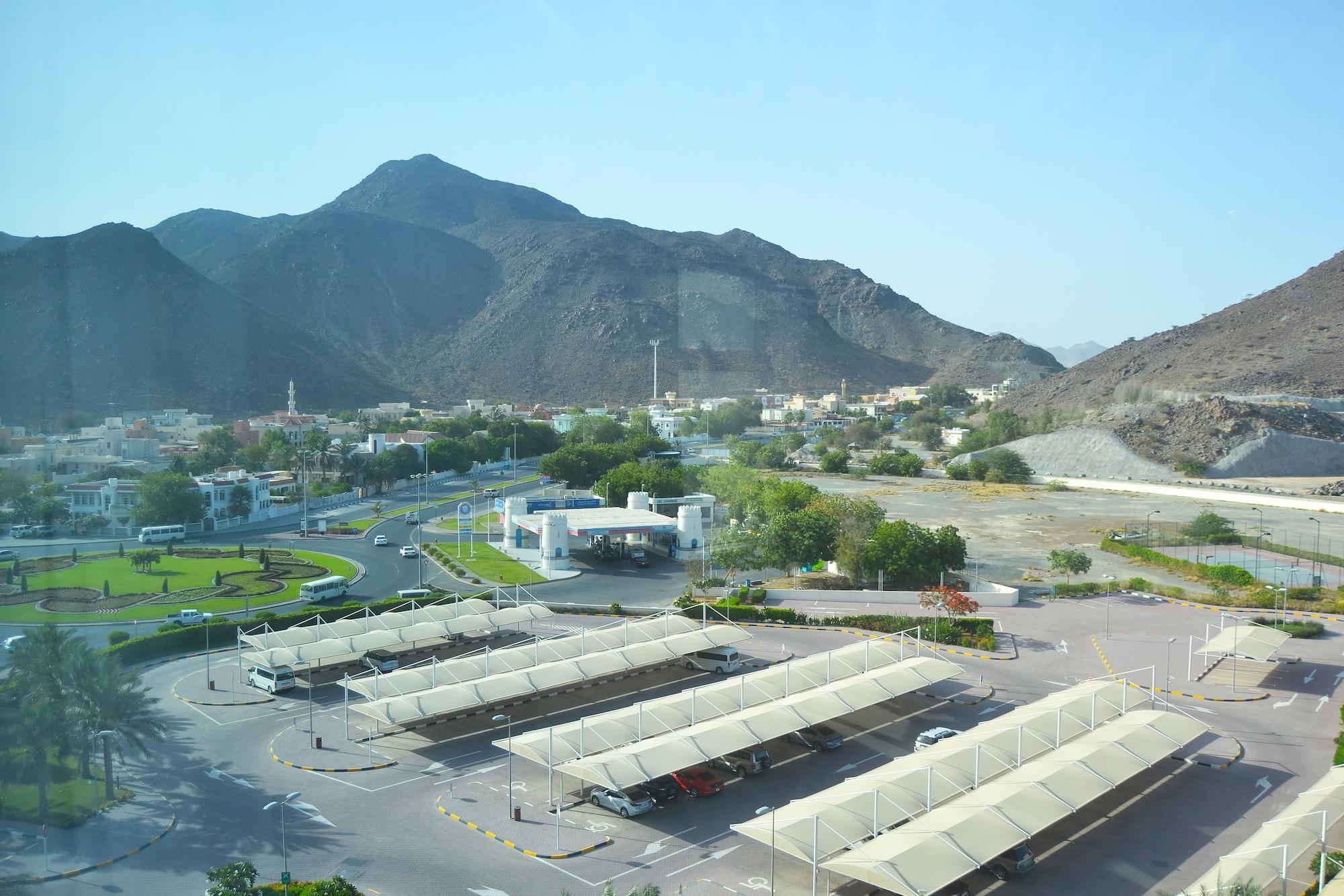 Oceanic Khorfakkan Resort & Spa Khawr Fakkān Exteriör bild